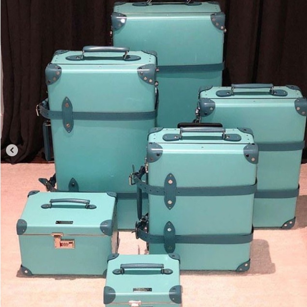 Kim Kardashian - 6 piece Tiffany and Co x Globe trotter set